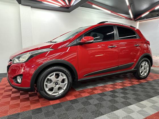 HYUNDAI HB20X 1.6 16V STYLE FLEX 4P AUTOMÁTICO HYUNDAI HB20X 1.6 16V STYLE FLEX 4P AUTOMÁTICO